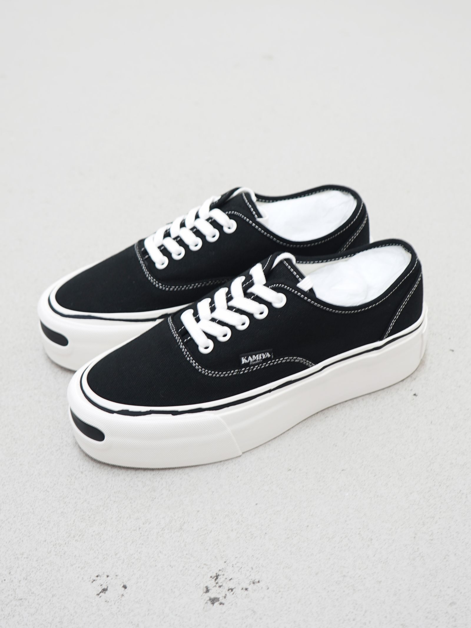 【Herc / ジョーイ】 ヴァルカナイズ スニーカー - Vulcanize Sneaker （ BLACK ）  G15FW702