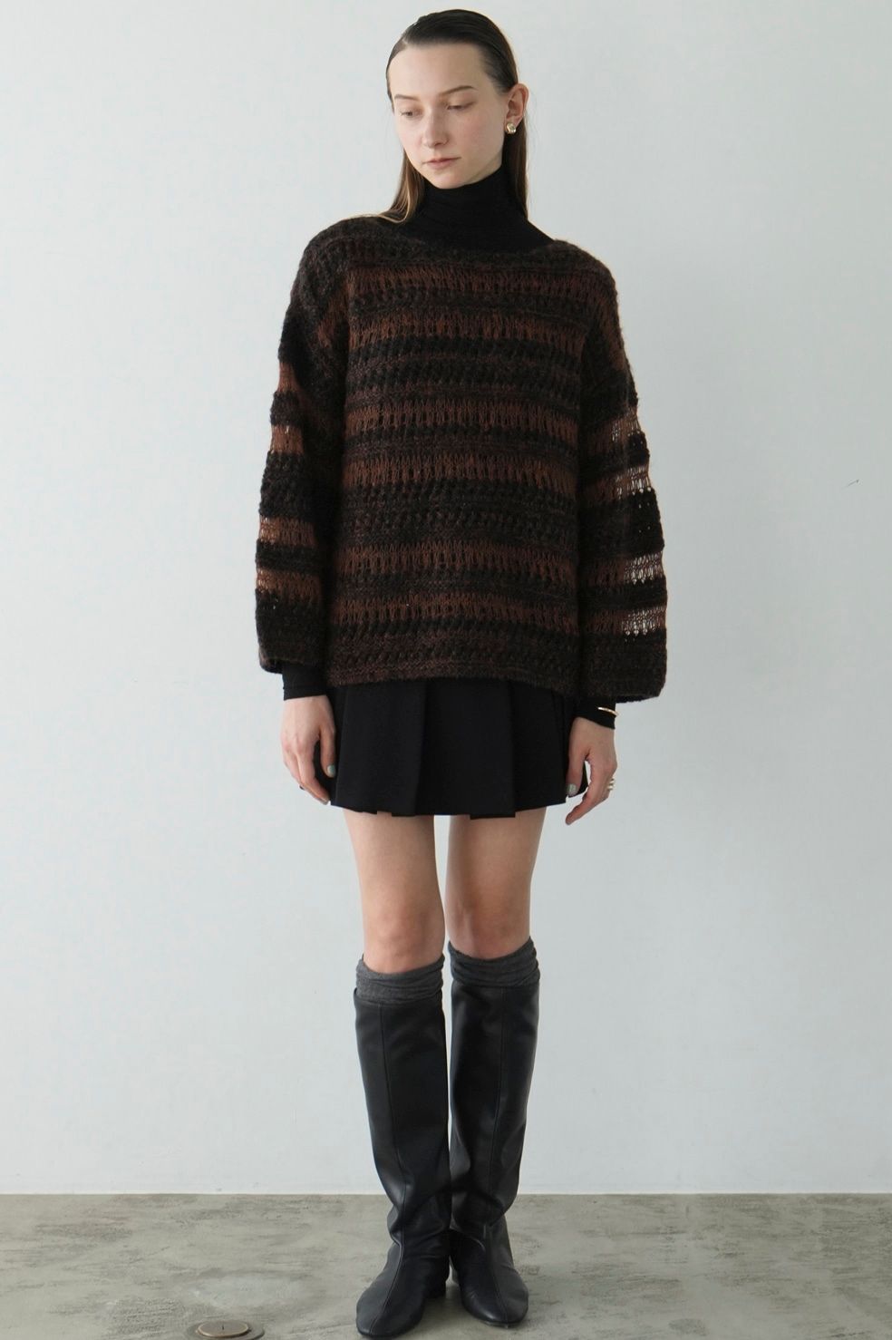 ボーダーニットトップス- SHEER BORDER MOHAIR KNIT - BROWN
