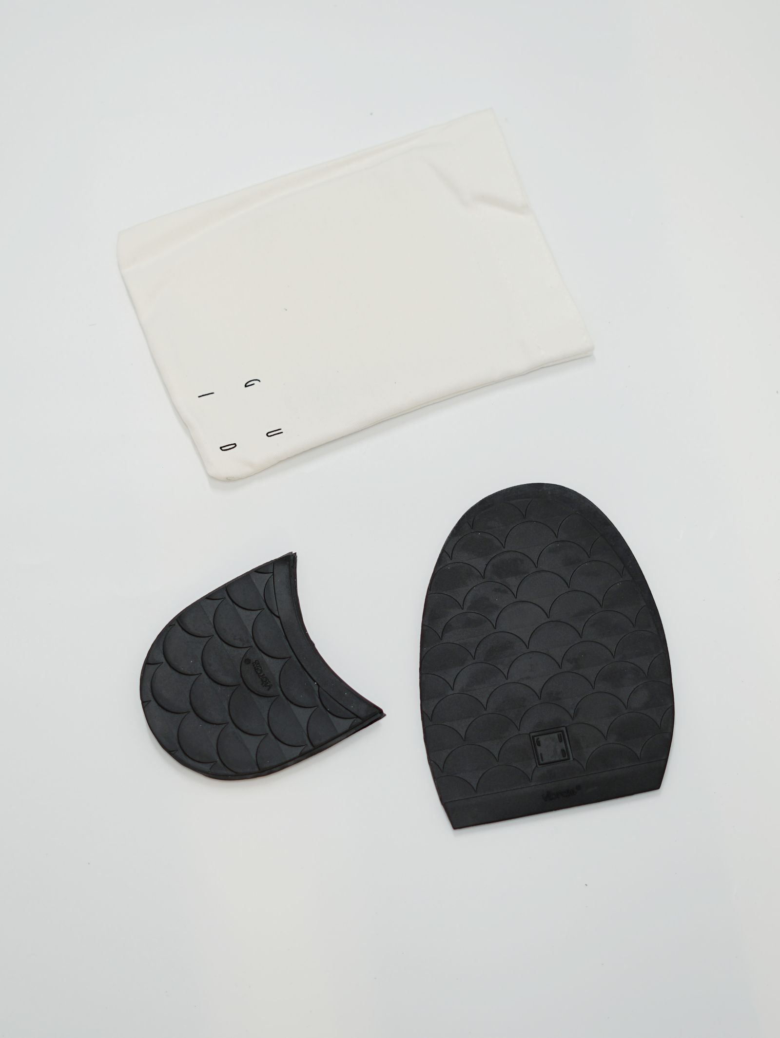 【992x】 ダービーシューズ / ホースレザー - HORSE FULL GRAIN CLASSIC DERBY (BLACK)