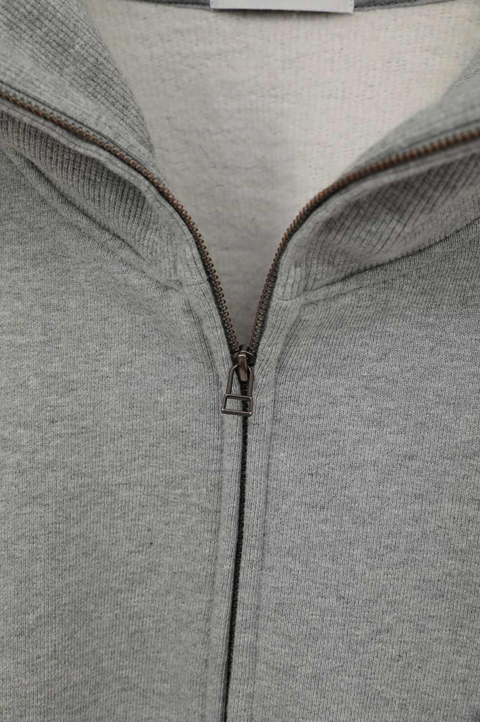 ハーフジップショートトップス｜ HALF ZIP SHORT TOPS (GREY)