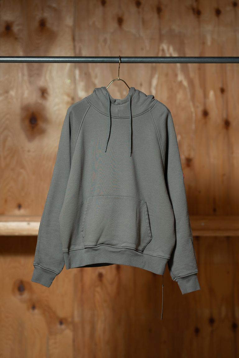 C.E Solid Big Heavy Hoody — 3つのスタイリング提案 | YOUTH OF THE WATER / T.T / C.E コーディネート | ALTERFATE