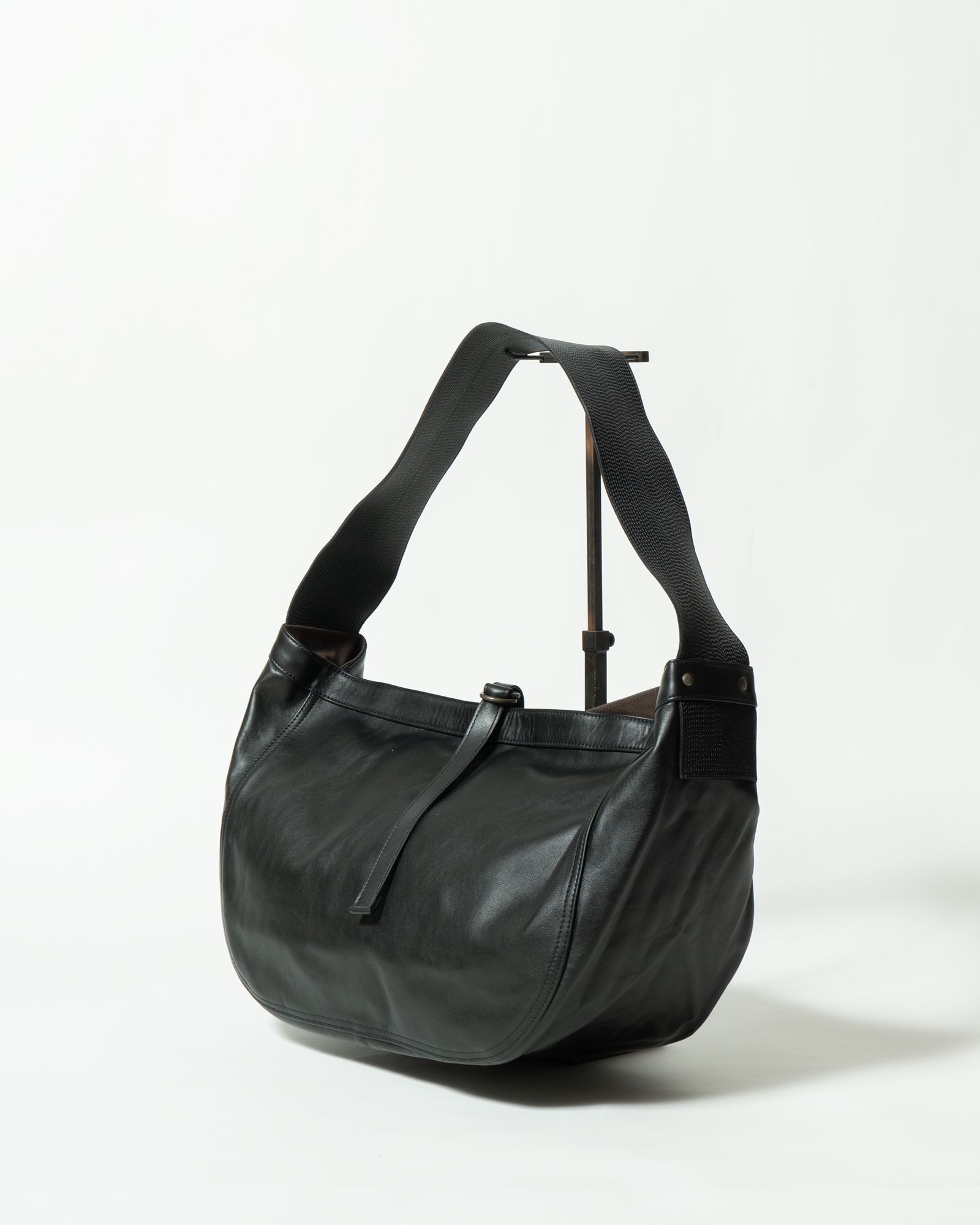 Lot.004 Newsboy Bag （Calf Leather Black） - TAIGA TAKAHASHI