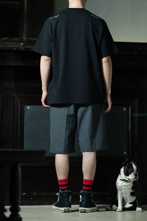 C.E One Dimensional Projection T × T.T Lot.215 U.S. Army Shorts、ストリート×ヴィンテージで組む夏の足元見せコーデ