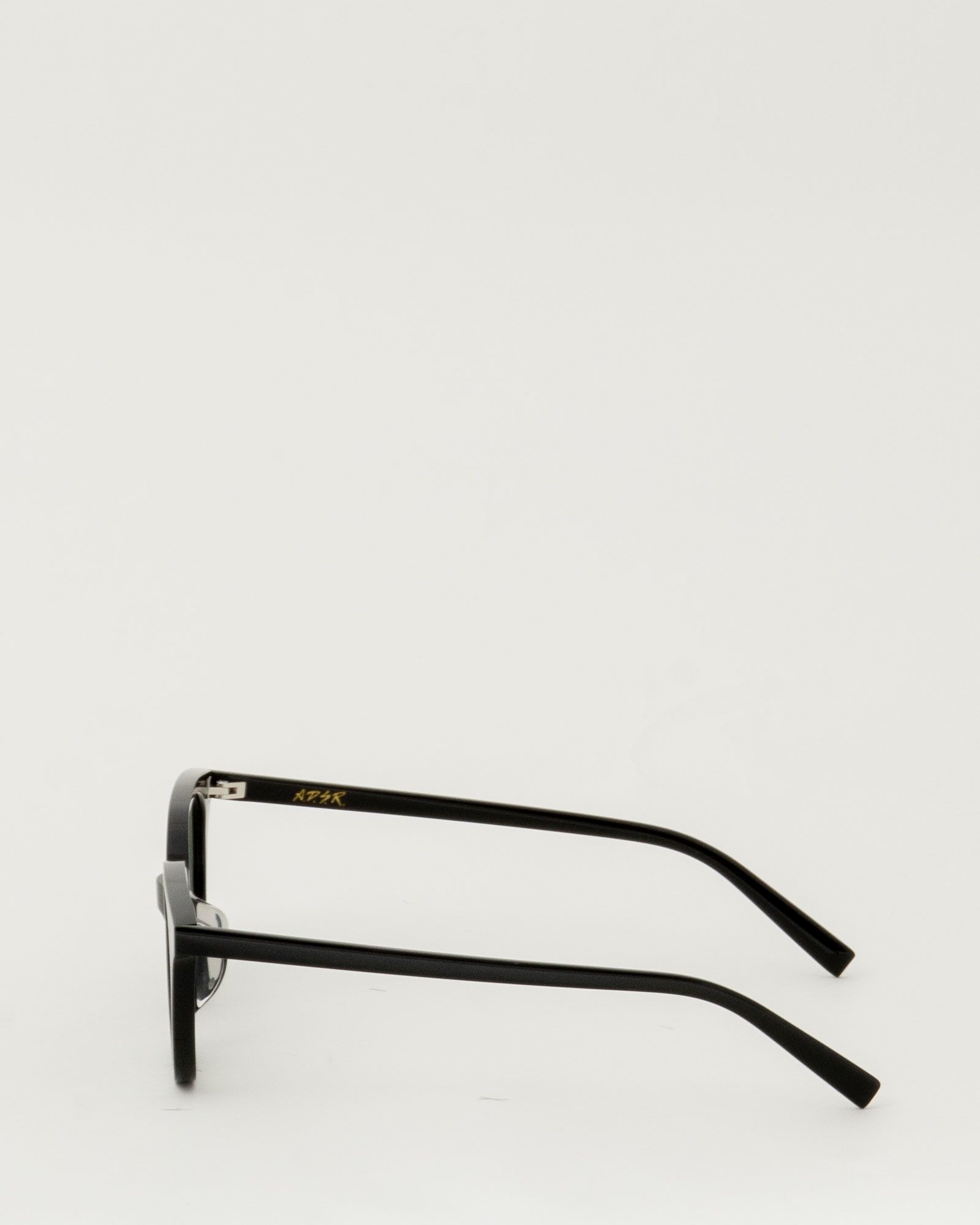 Evan 01(d). Shiny Black (Lt.Green)