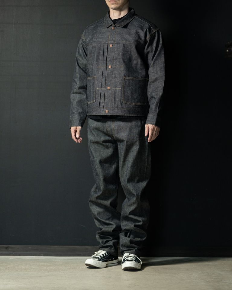 身長168cm 体重55kg 着用サイズ30