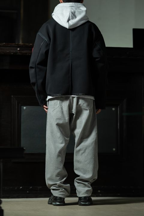 C.E Smooth Zip Up コーデ｜グレーフーディ × コーデュロイパンツのC.E完全統一レイヤード