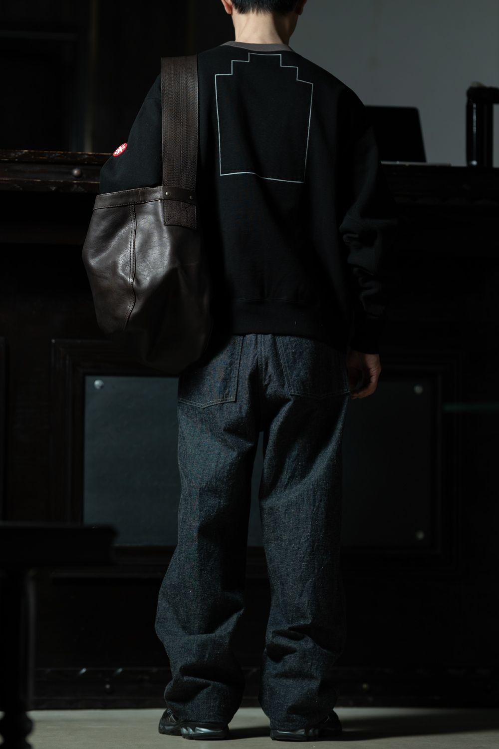 C.E AS MCCO Crew Neck × T.T M-35 Denim — グラフィックとワークデニムが交差するインダストリアルスタイル