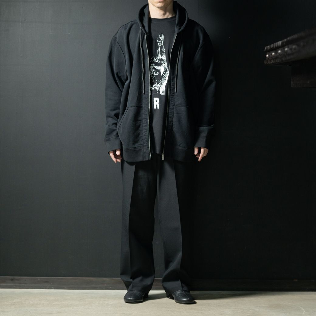 Zipped hoodie with RS hand signs on sleeves