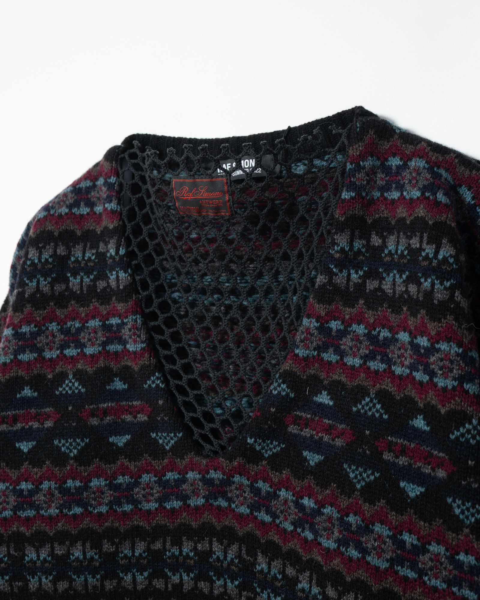 RAF SIMONS - Fair Isle jacquard V-neck sweater with net insert 