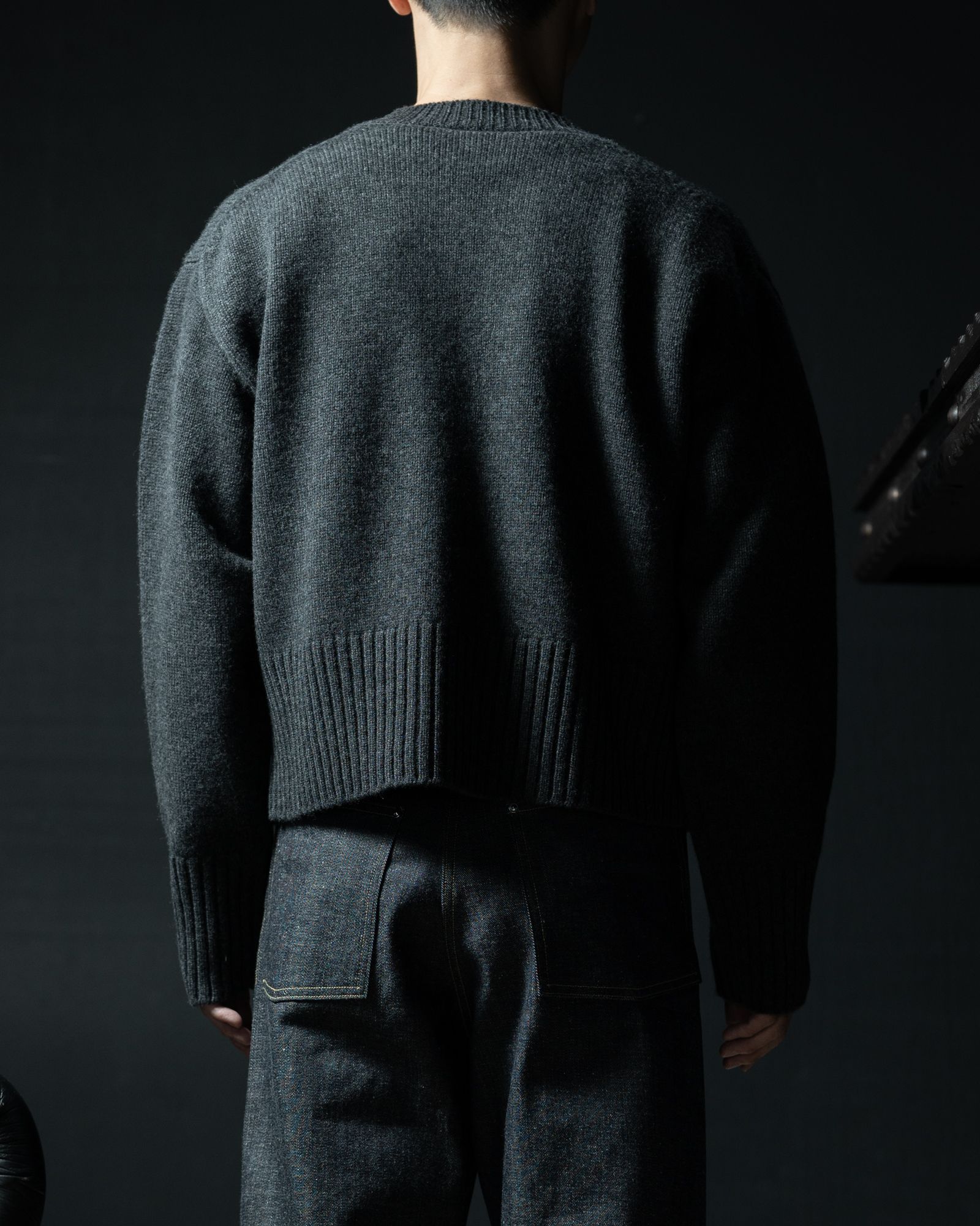 LOT.506 DB CARDIGAN CASHMERE WOOL CHARCOAL - TAIGA TAKAHASHI