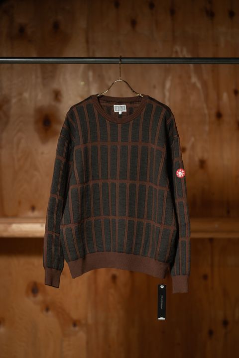 C.E Rectangular Bar Knit