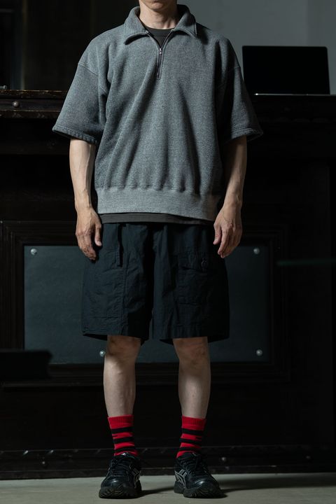 Grey Work × Red Accent — T.T Lot.621 Half Zip S/S Sweat Shirts × amachi. Field Work Shorts