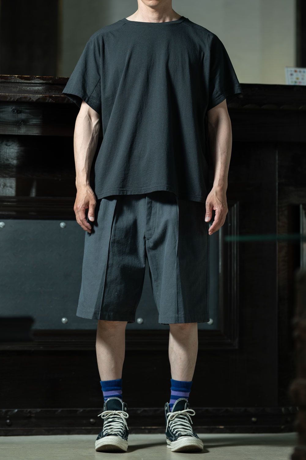 amachi. × T.T × C.E｜アーミーショーツで抜いたクラフト感のある夏コーデ