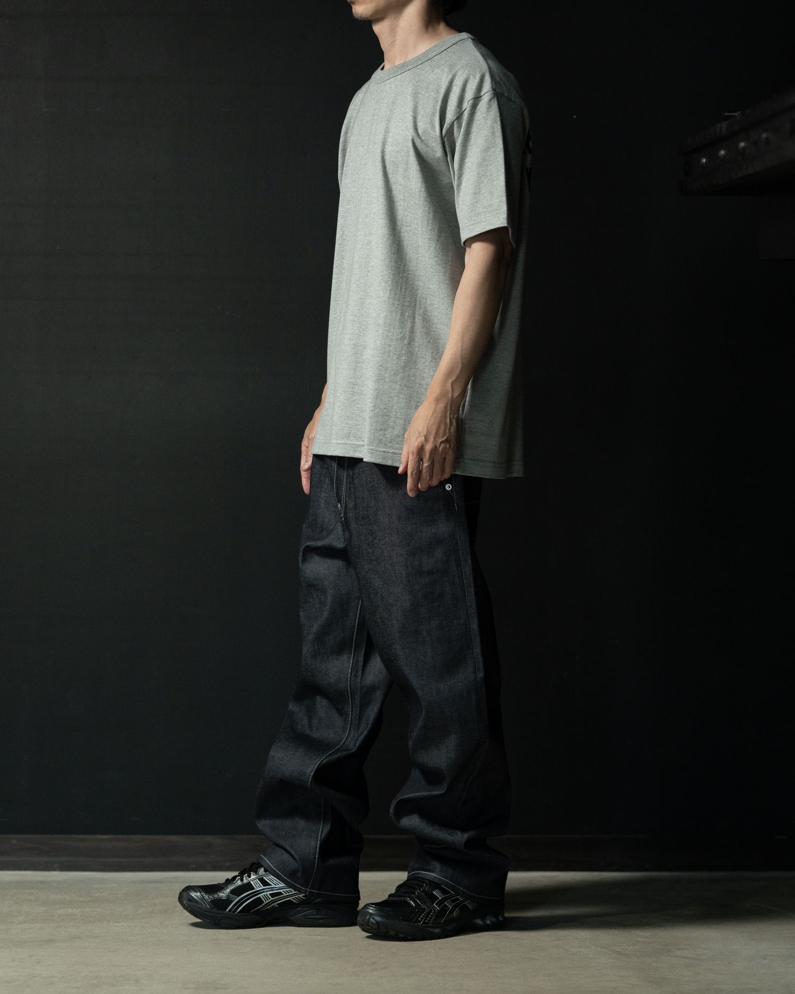 T-shirts / Grey / 251-05002