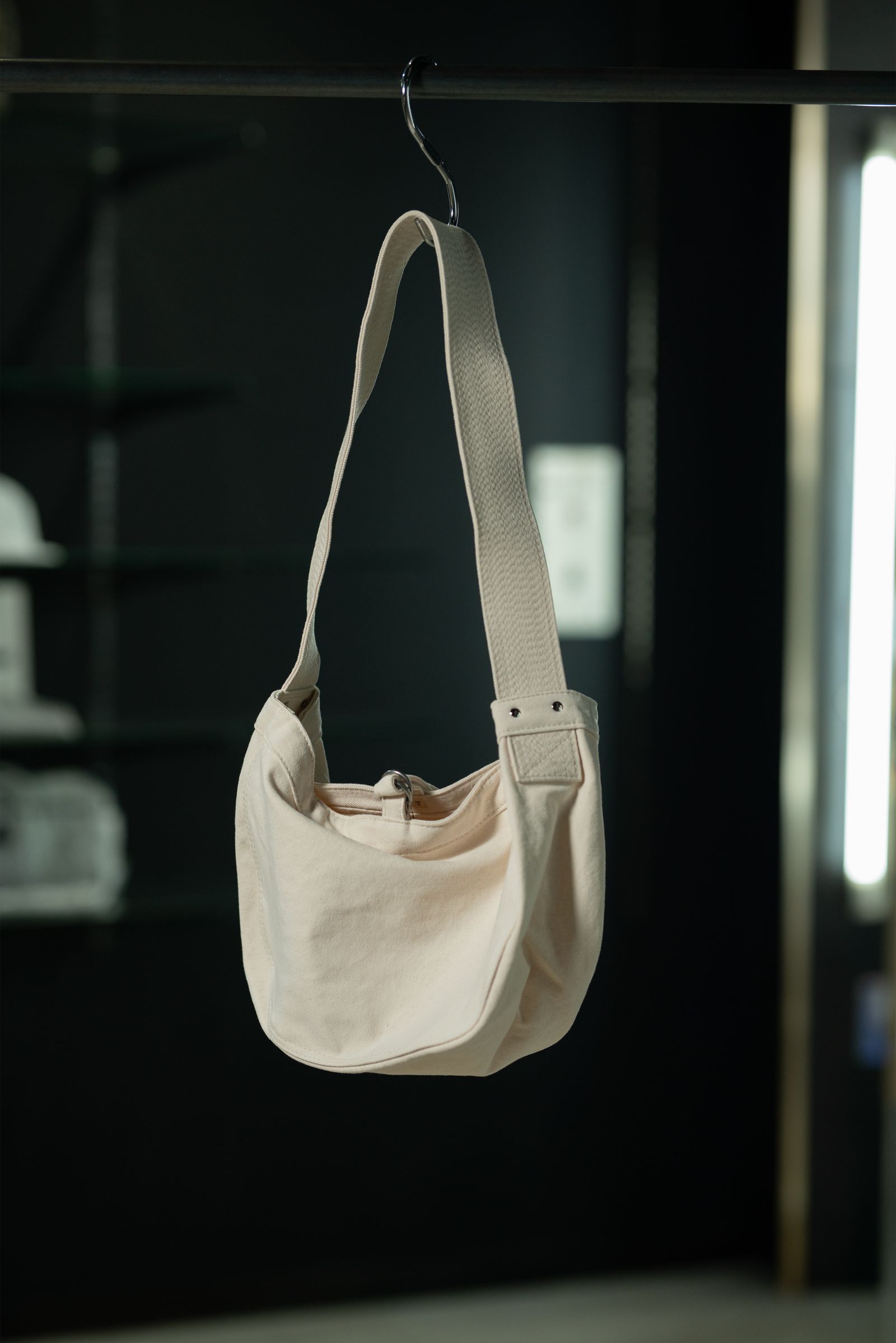 T.T newsboybag lot018 新色ブラウン 本日限定価格 新色T.T newsboy bag Lot.018ブラウン - メルカリ