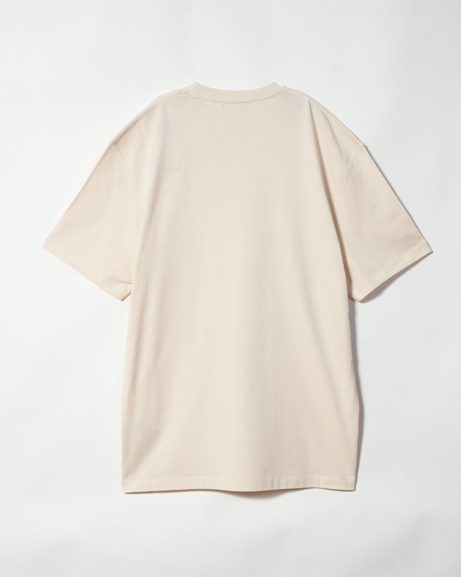 Oversized T-shirt Station