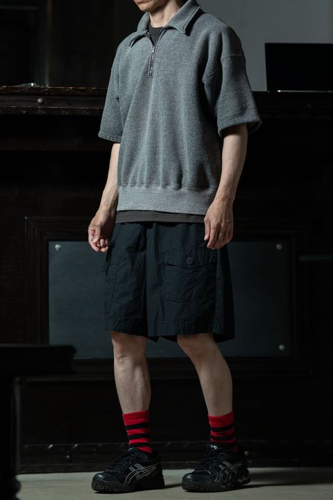 Grey Work × Red Accent — T.T Lot.621 Half Zip S/S Sweat Shirts × amachi. Field Work Shorts