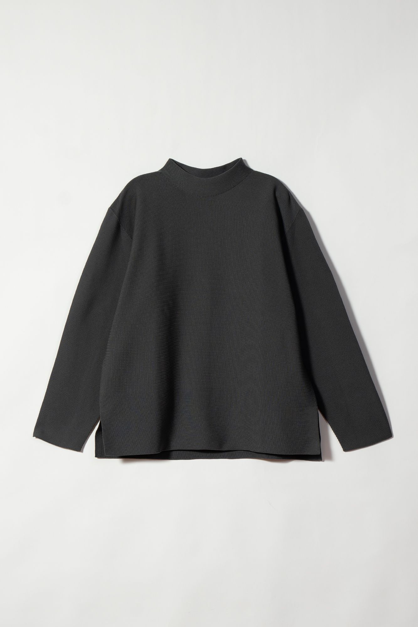 CFCL 完売カットソー