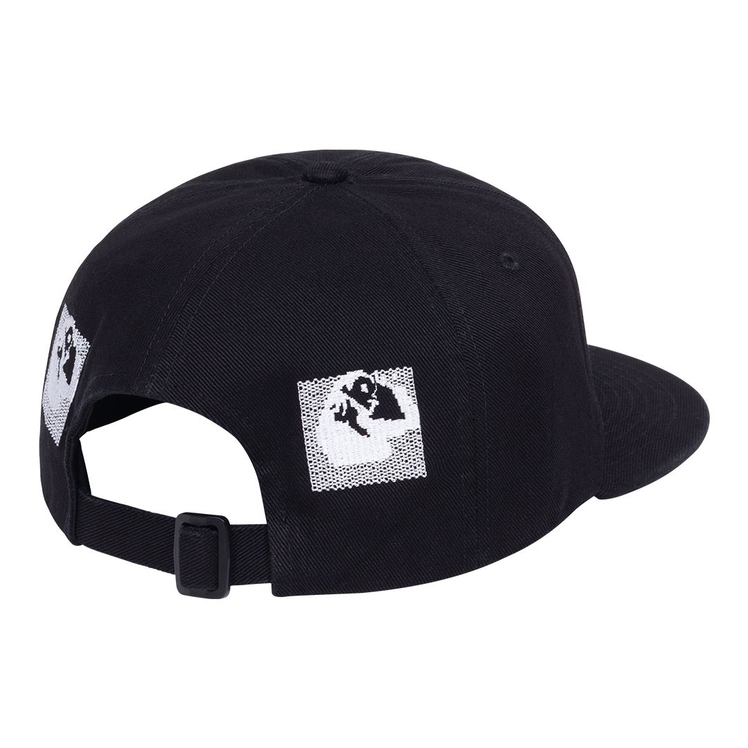 c + e CAP Black
