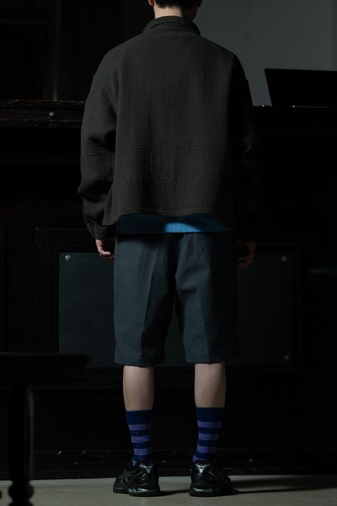 Dark Layer — C.E OVERDYE MD PLain Speech CREW NECK ダークな重ね着にブルーを灯す