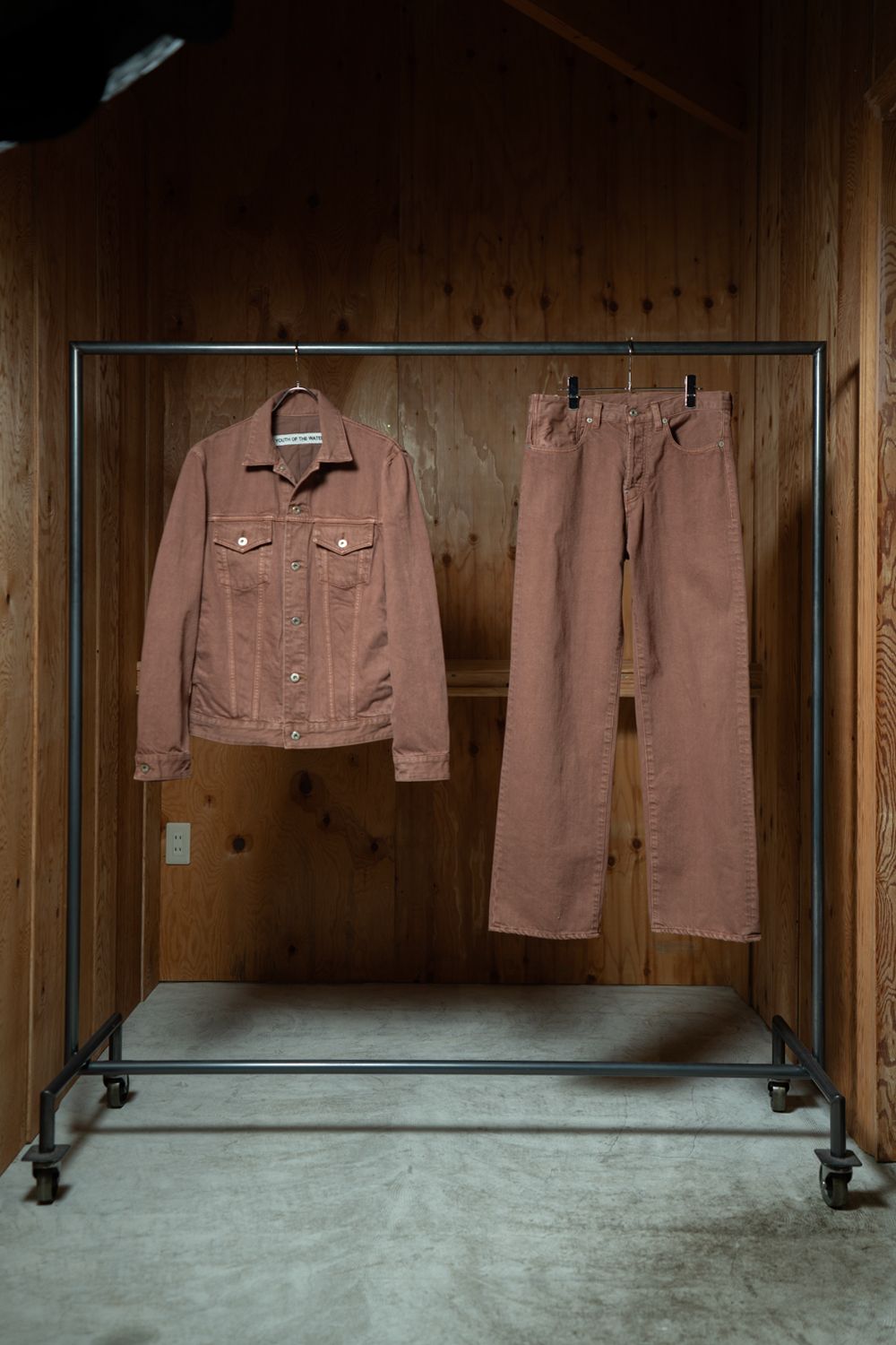 YOUTH OF THE WATER 261-02007,  261-03006