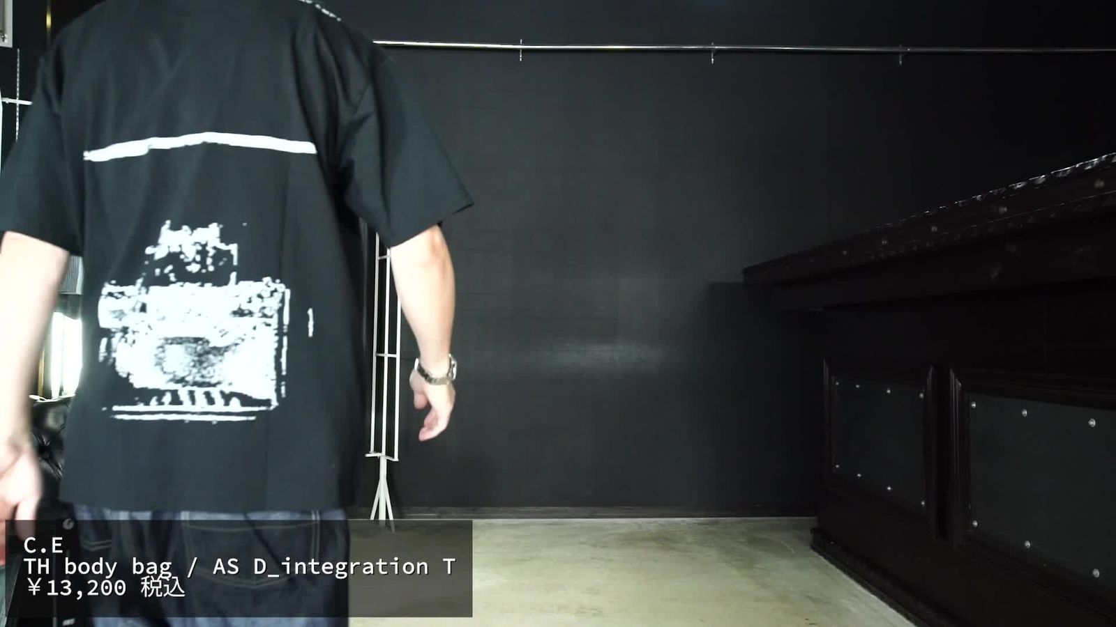国内買付 C.E TH body bag AS D_integration T シーイー Tシャツ C.E - TH body bag / AS D_integration T | ALTERFATE