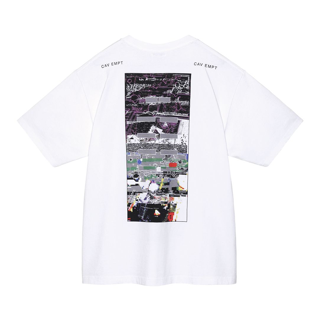 【国内買付】C.E CAVEMPT MD RU X T シーイー Tシャツ ロゴ C.E - Md Ru X T | ALTERFATE