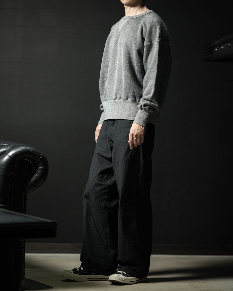 （BLEACHED HEATHER GRAY）身長168cm 体重55kg 着用サイズ42 ( XL )