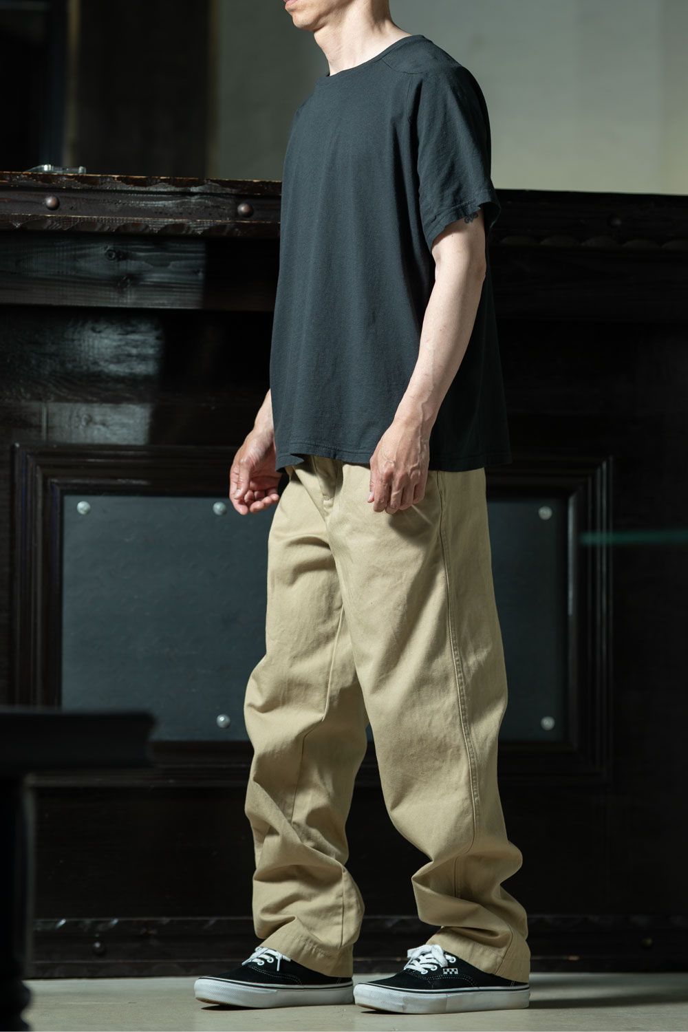 amachi. × C.E｜Fabric Forming Tee ×ツータックパンツのリラックスドセットアップ感