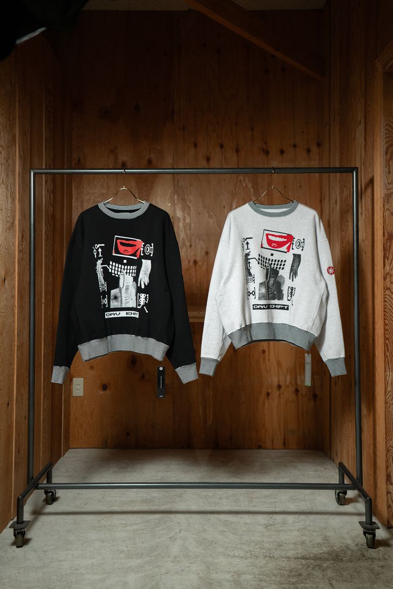 C.E Lips Display Crew Neck