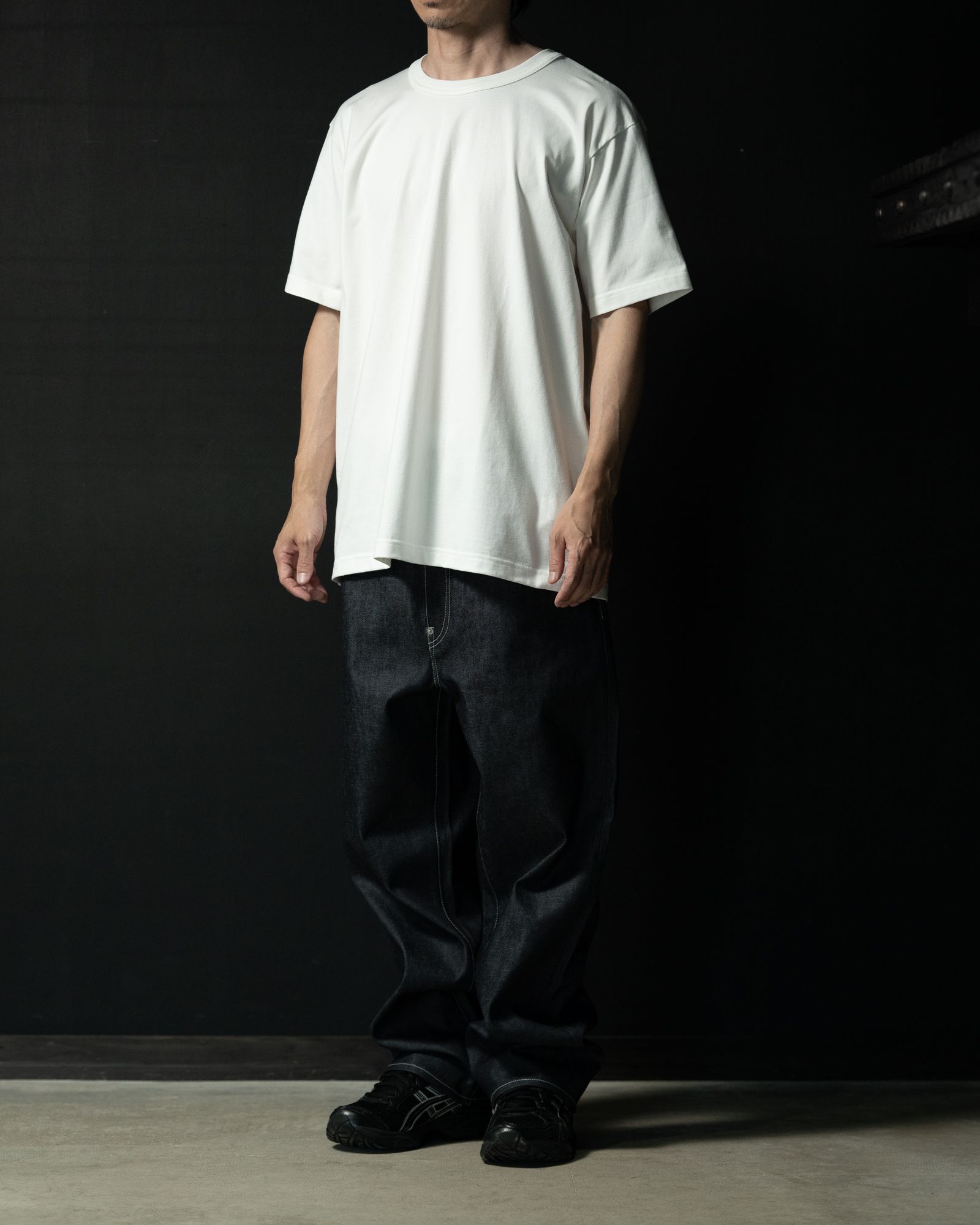251-05002 White