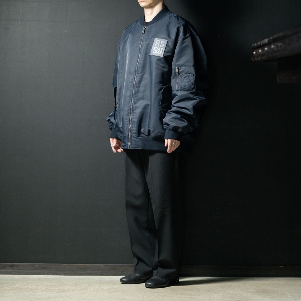Classic bomber with leather patch Navy