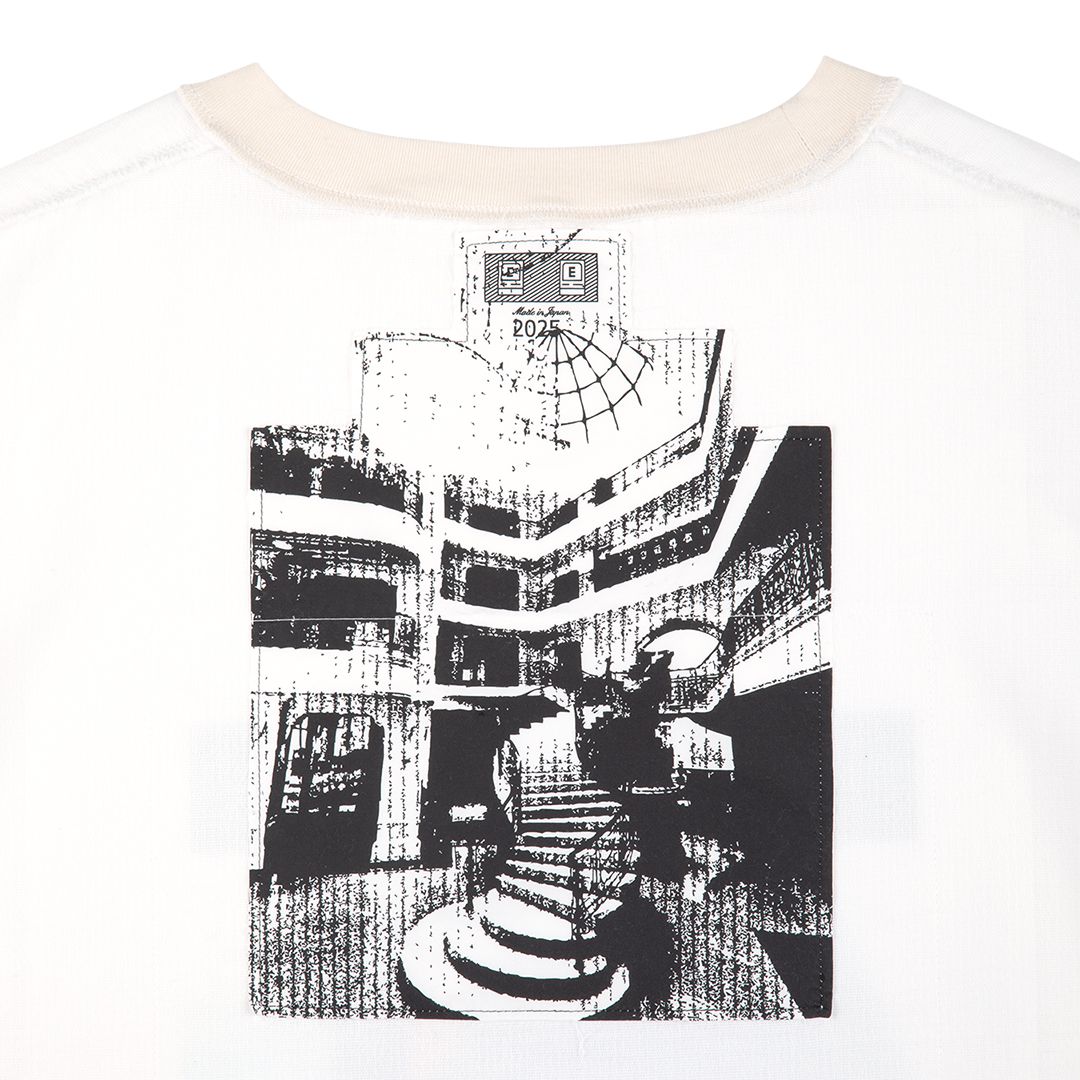 Patched Gauze Short Sleeve Crew Neck