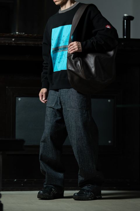 C.E AS MCCO Crew Neck × T.T M-35 Denim — グラフィックとワークデニムが交差するインダストリアルスタイル