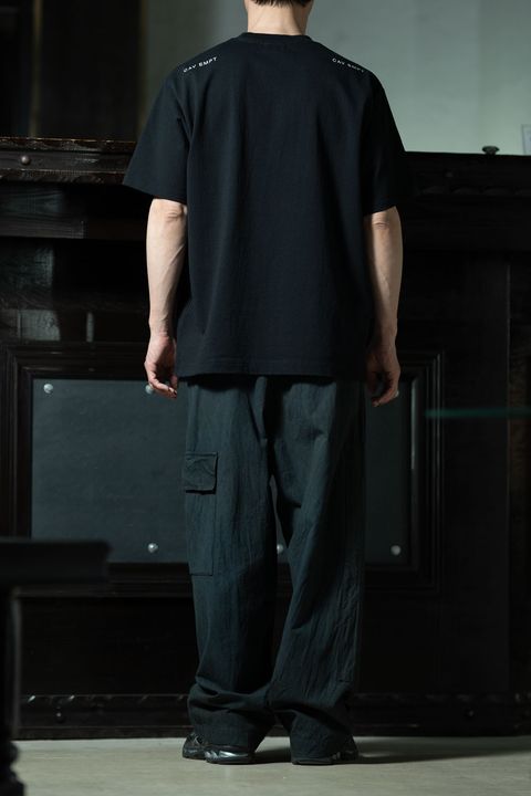C.E One Dimensional Projection T × amachi. Double Knee Cargo Pants Light Weight、ストリート×アマチで組むカーゴコーデ