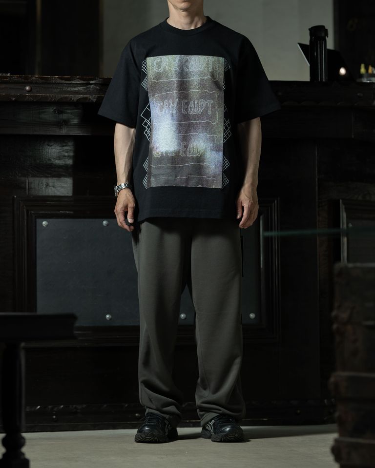 STYLE NO. 1126 チャコールジャージ。黒でも紺でもない中間値。