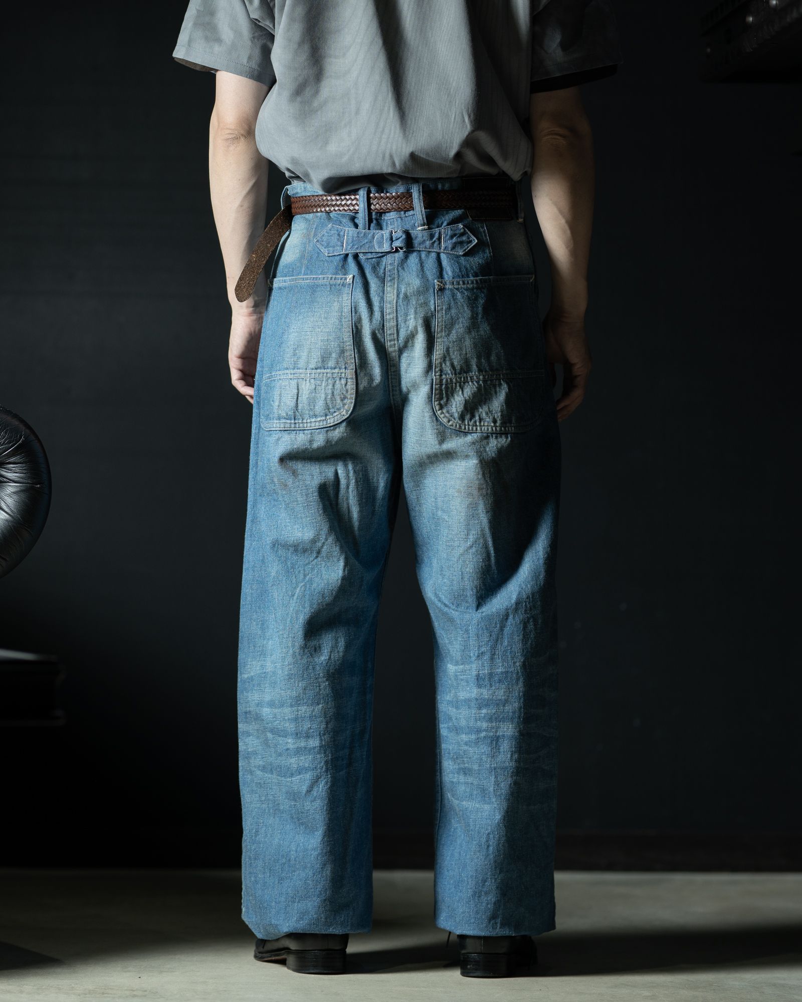 Lot.717 Damaged Painter Pants With Buckle - TAIGA TAKAHASHI