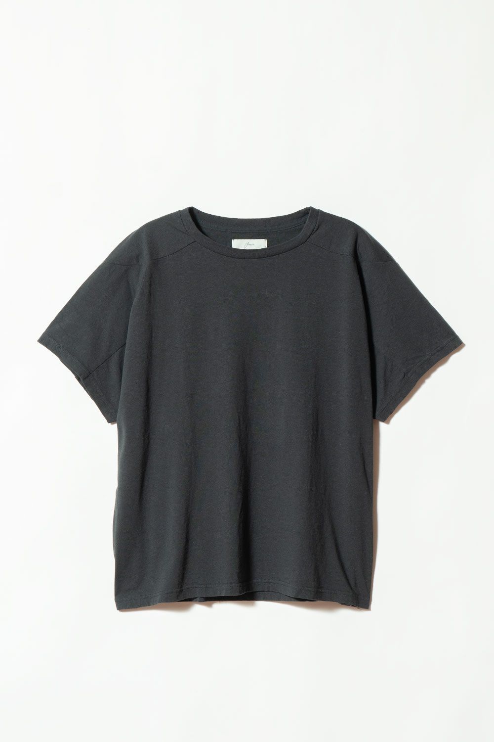 amachi. Fabric Forming Tee レビュー｜Tシャツを"構造体"として着るという提案｜ALTERFATE店主ブログ