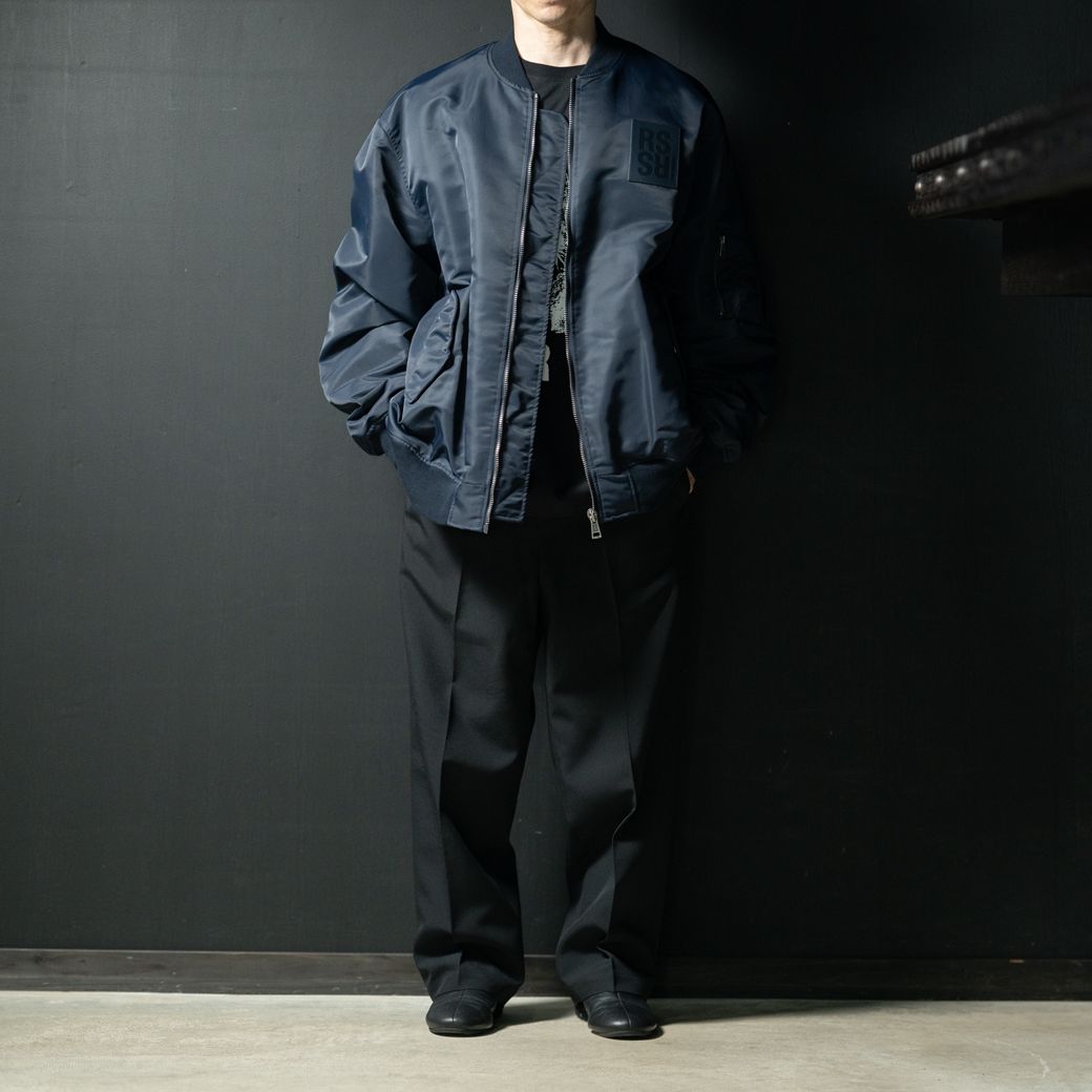Classic bomber with leather patch Navy