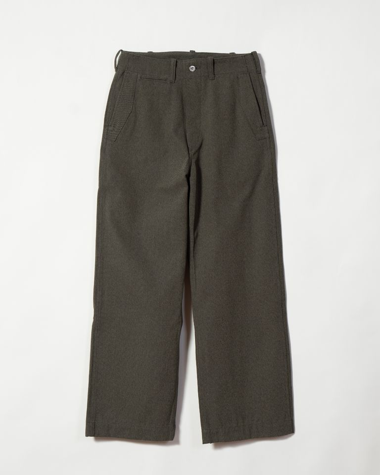 1940年代に Can't Bust' Emが製造したワークパンツがベースのエンジニアパンツ。
