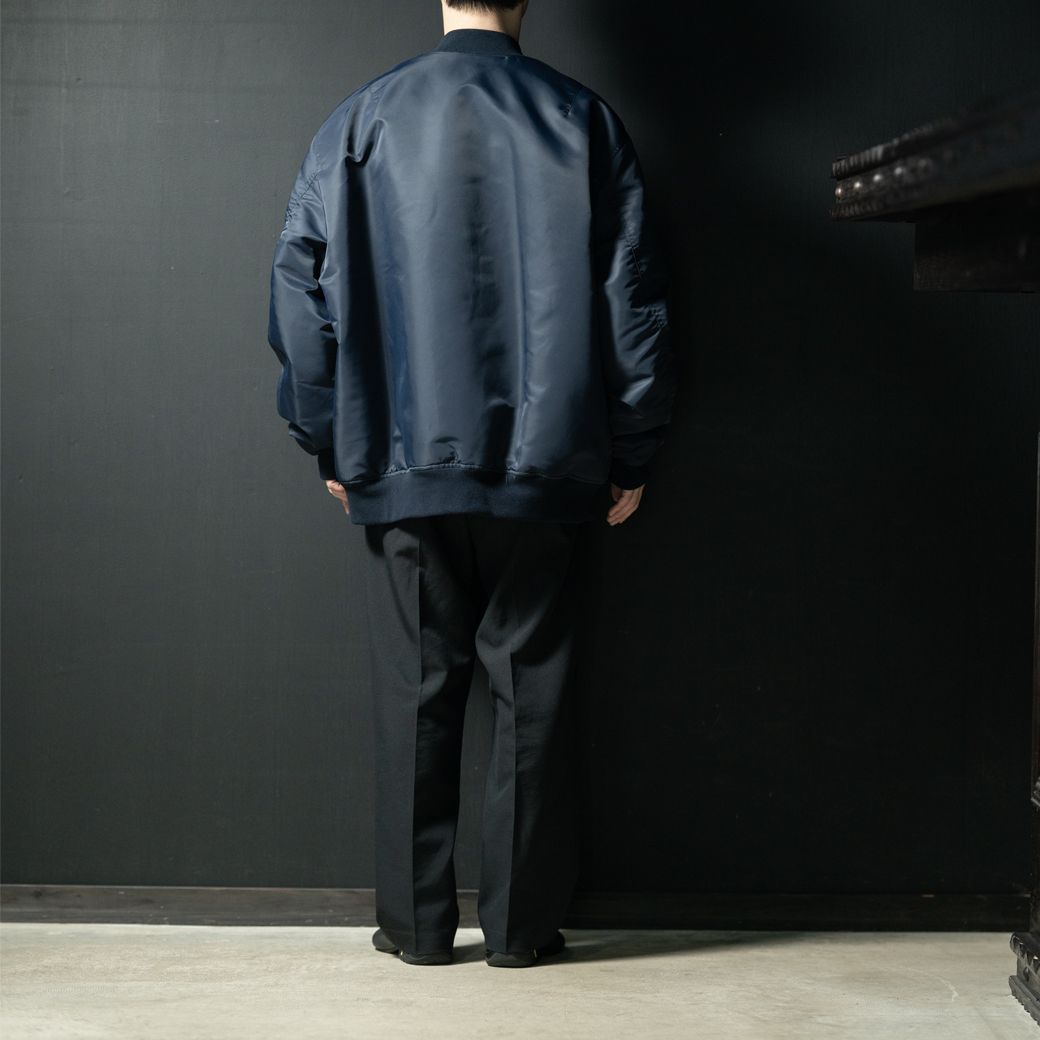 Classic bomber with leather patch Navy