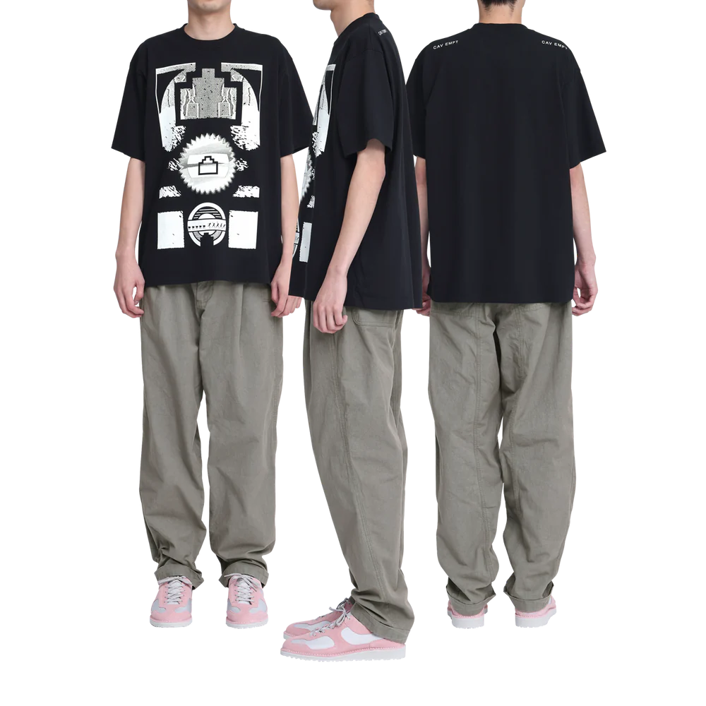 C.E CAVEMPT シーイー Tシャツ VS 48io 8DJ4 T M C.E＞ VS 48io 8DJ4 T-SHIRT / Tシャツ - メルカリ