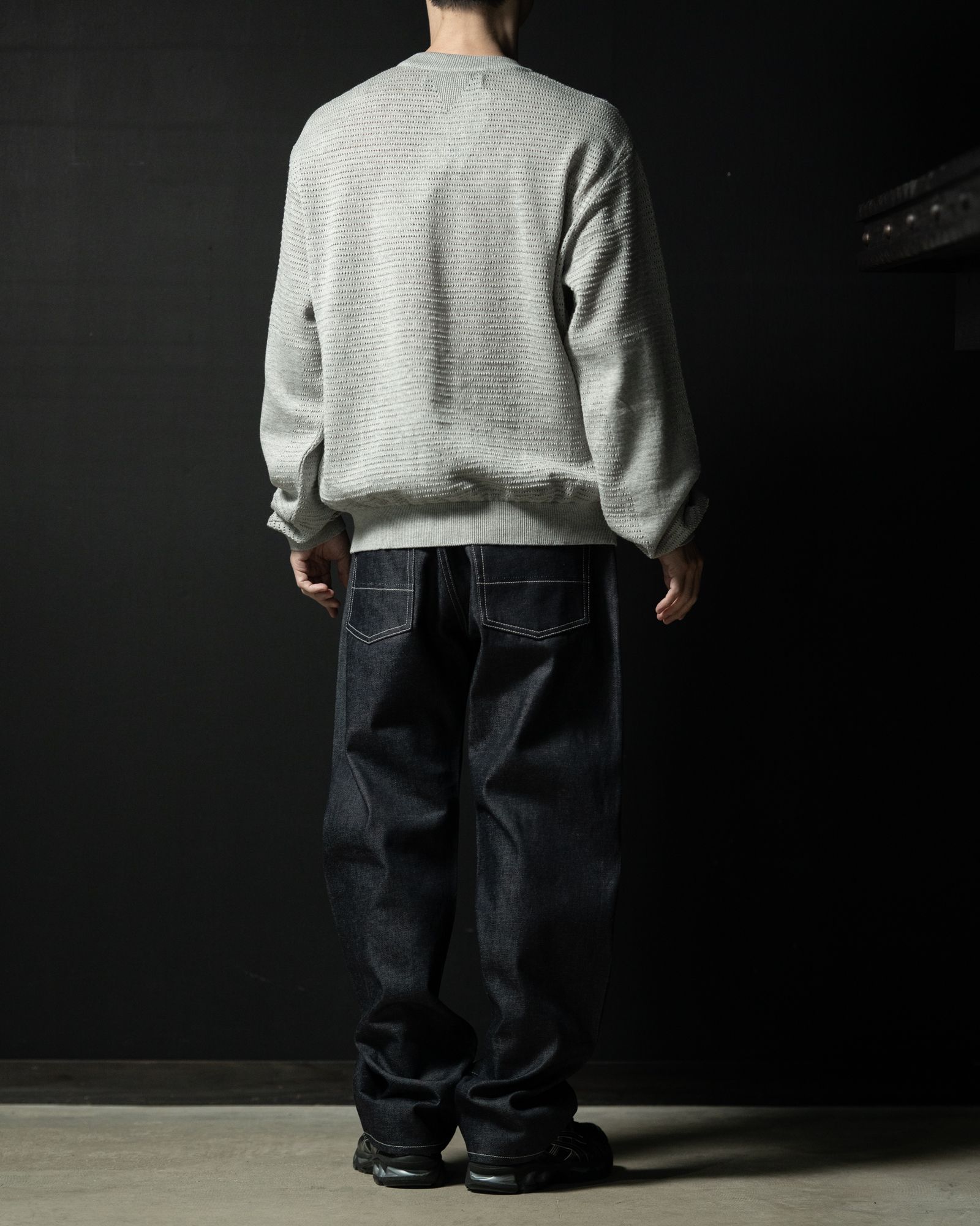 252-06001-01 CREW NECK SWEATER #Grey