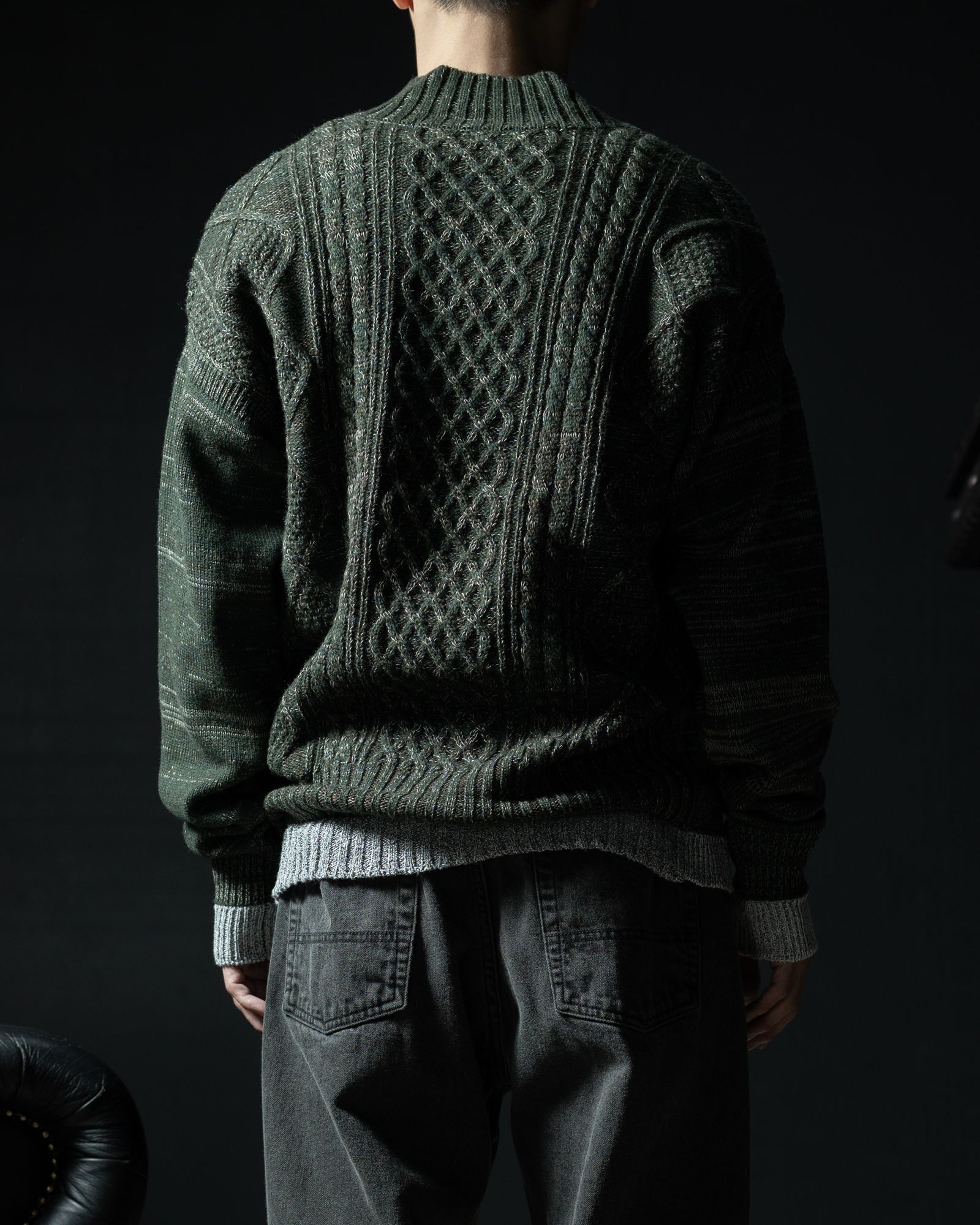 262-06001 Knit Sweater
