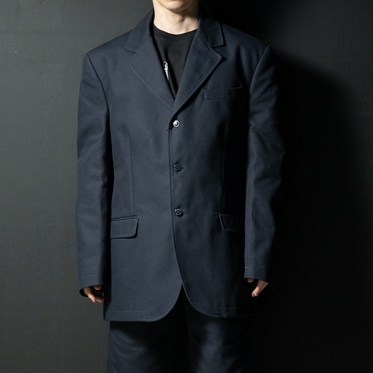 身長168cm 体重55kg 44着用 コットン100%、デニムブレザー、RSレザーワッペン、ノッチドラペル、メタルボタン、総裏地、センターベント、生産国イタリア
