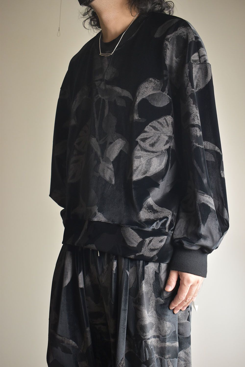 Crew Neck Side Vent Pullover"Black" / クルーネックサイドベンツプルオーバー"ブラック"