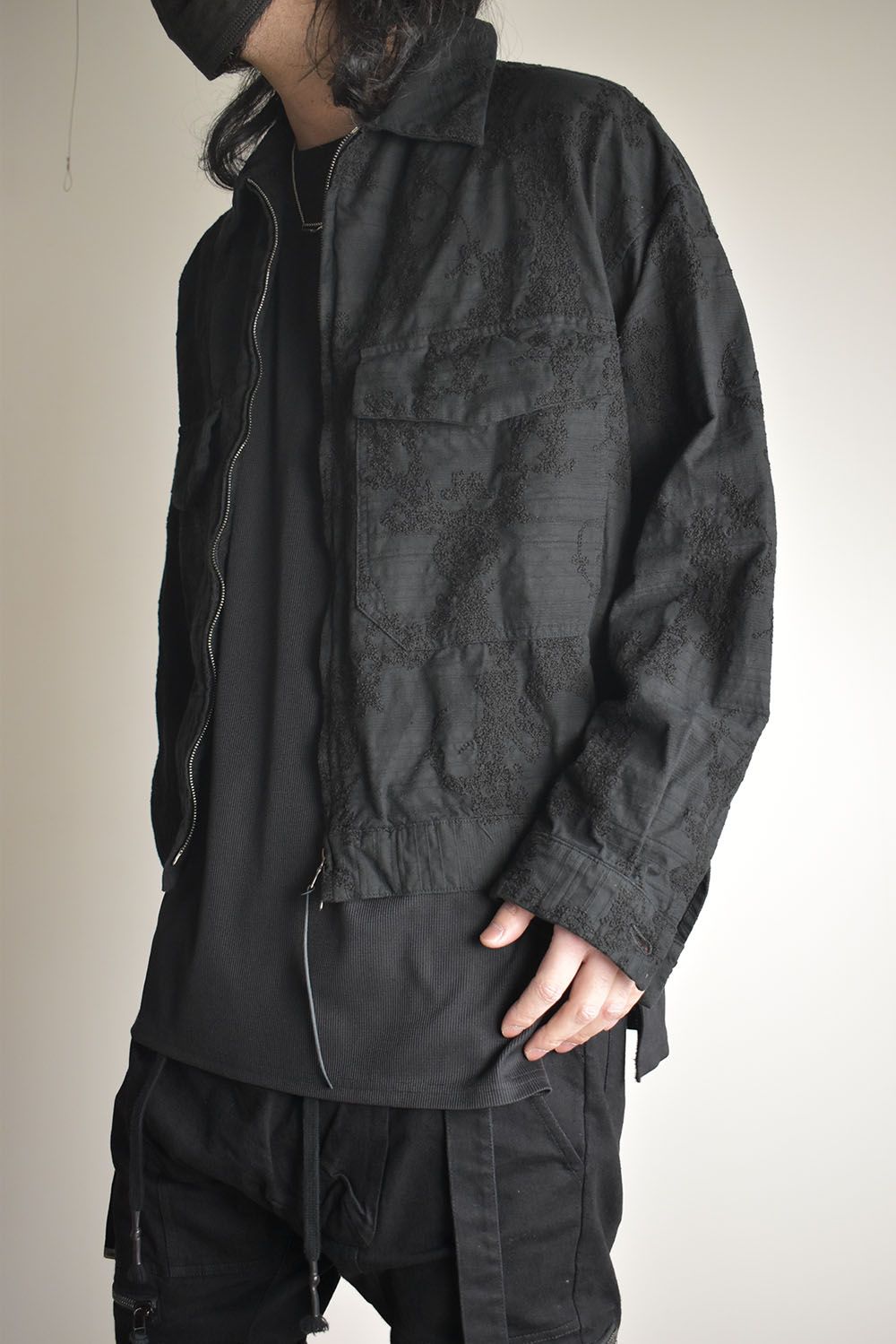 Embroidered Striped Blouson"Black" / 刺繍ストライプブルゾン"ブラック"