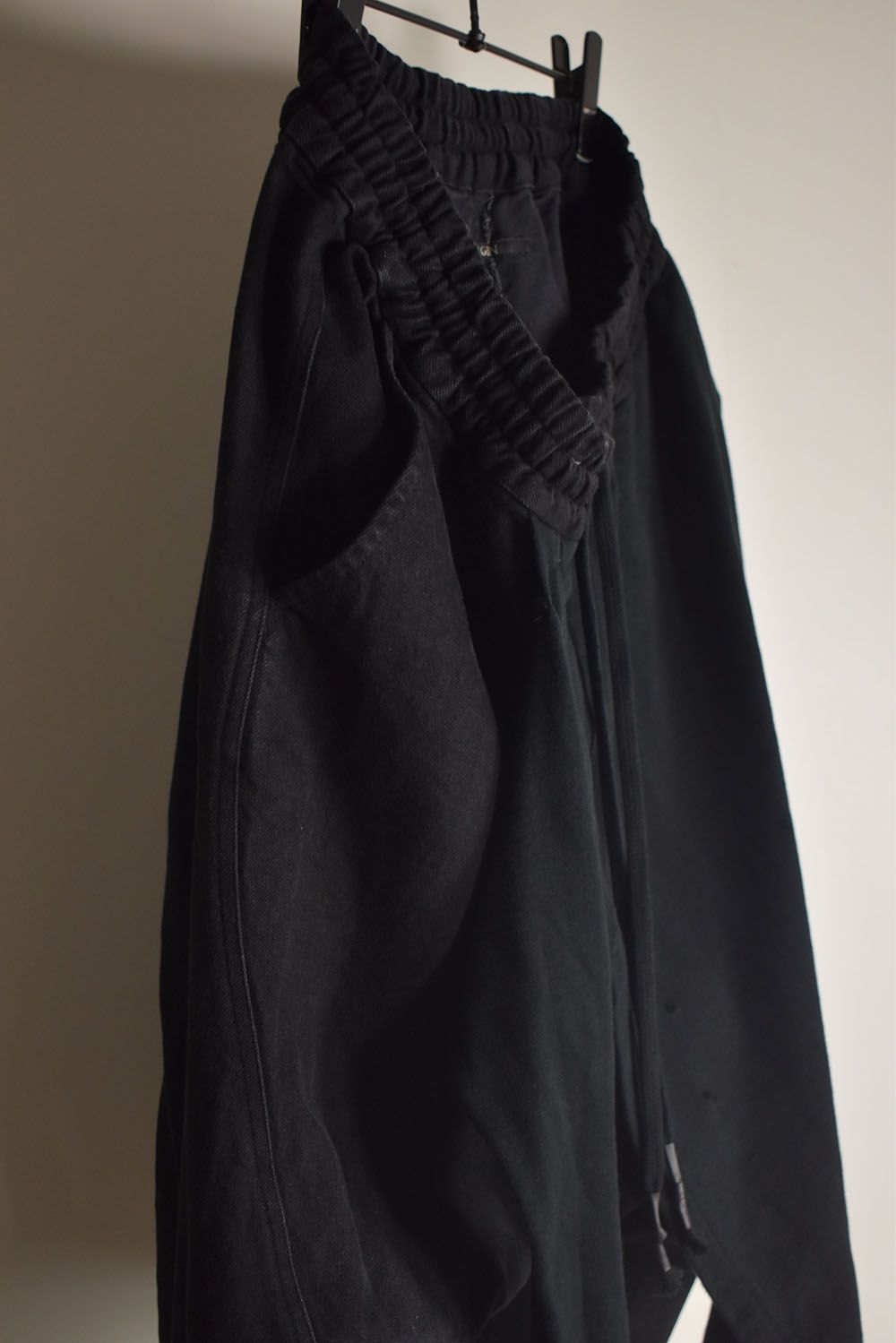 Stretch Denim Distressed Apron Wide Cropped Pants "Black" / ストレッチデニムダメージエプロンワイドクロップドパンツ"ブラック"