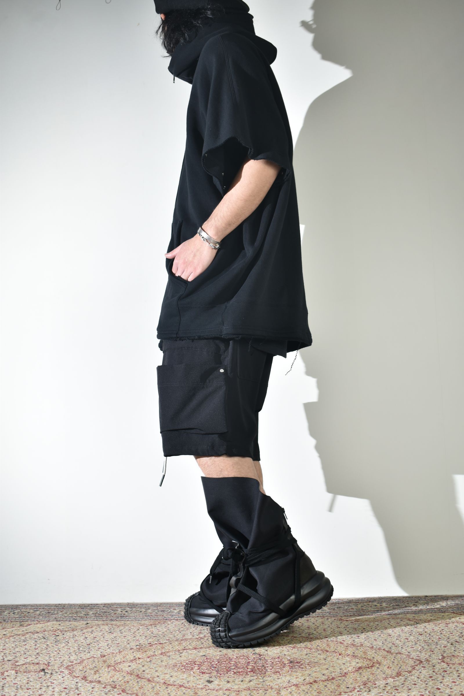 2Wayで着られる着用シーズンの長いスウェット