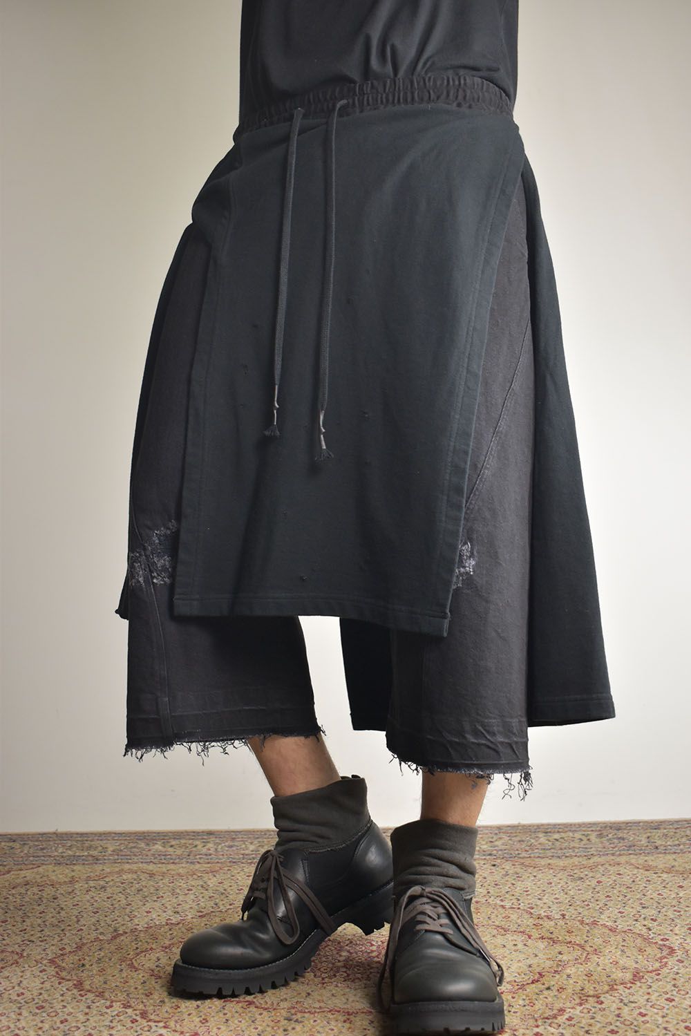 Stretch Denim Distressed Apron Wide Cropped Pants "Black" / ストレッチデニムダメージエプロンワイドクロップドパンツ"ブラック"